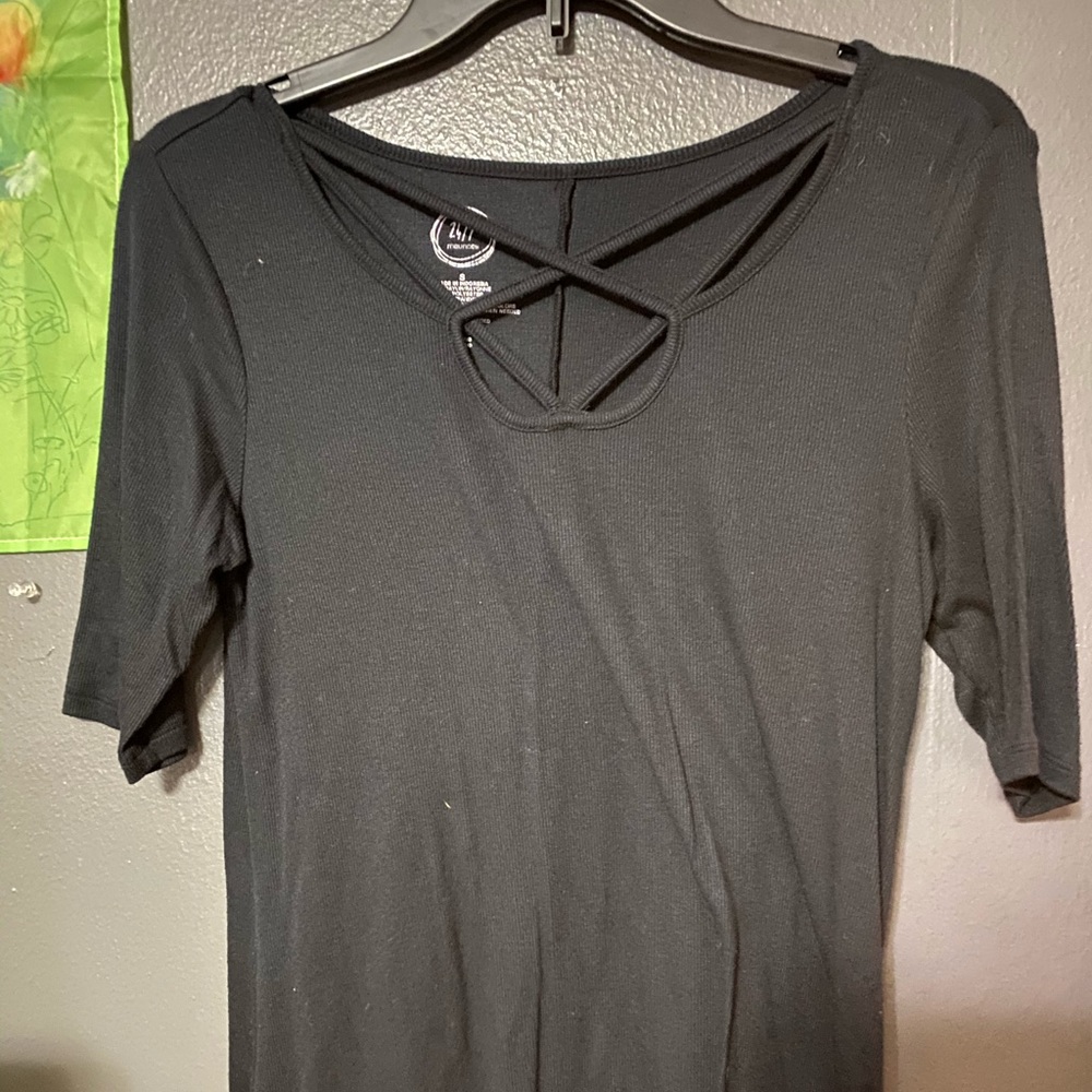 Maurices mid-sleeve top